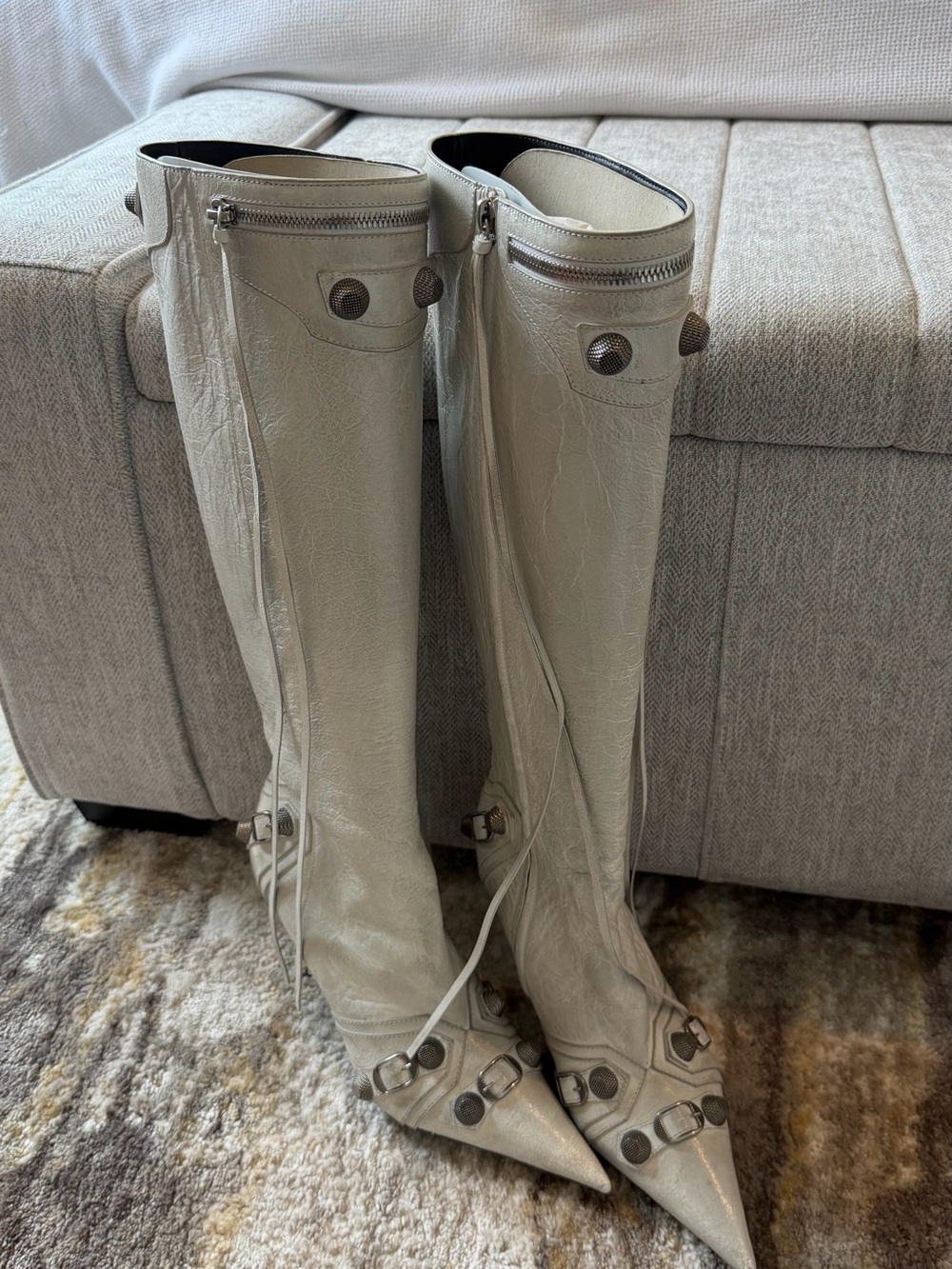 balenciaga cagole boots